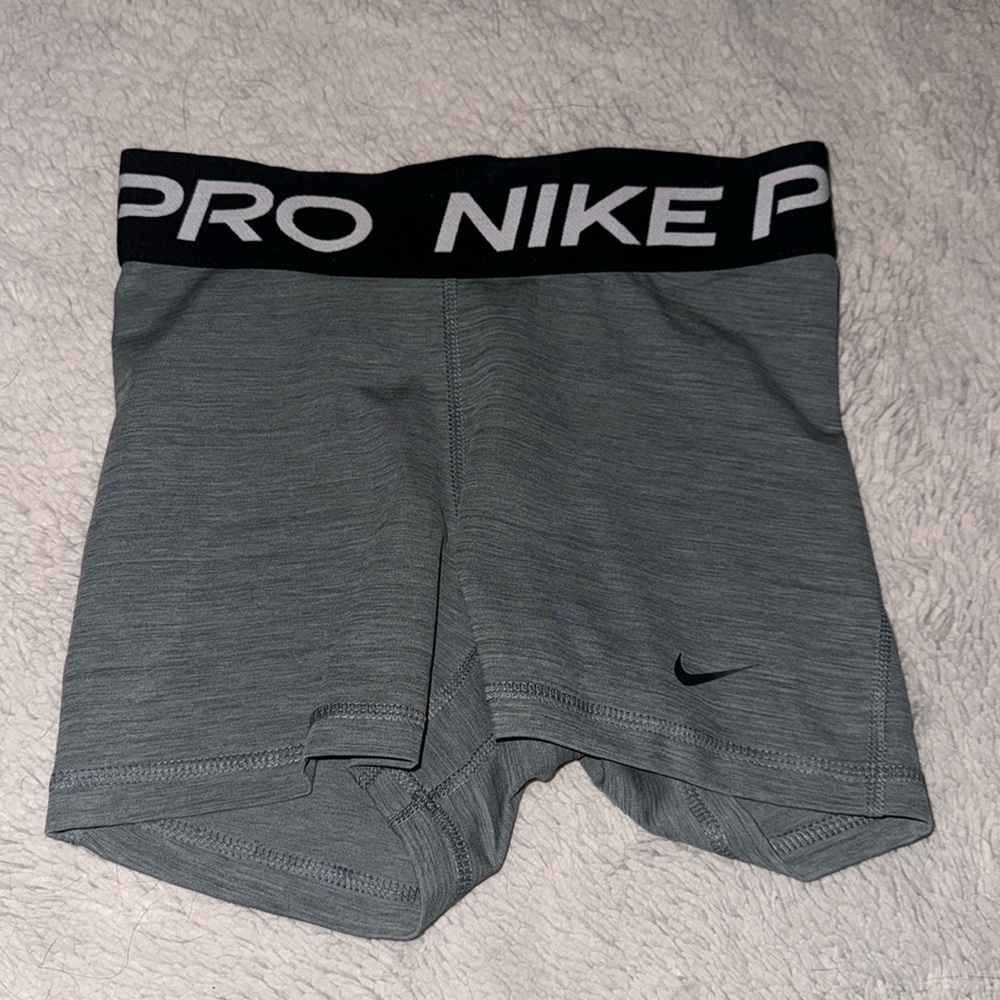 Grey Nike Pro